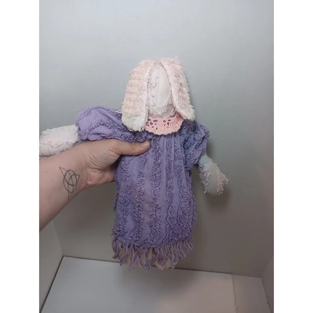 VTG Chenille Bedspread Bunny 16
